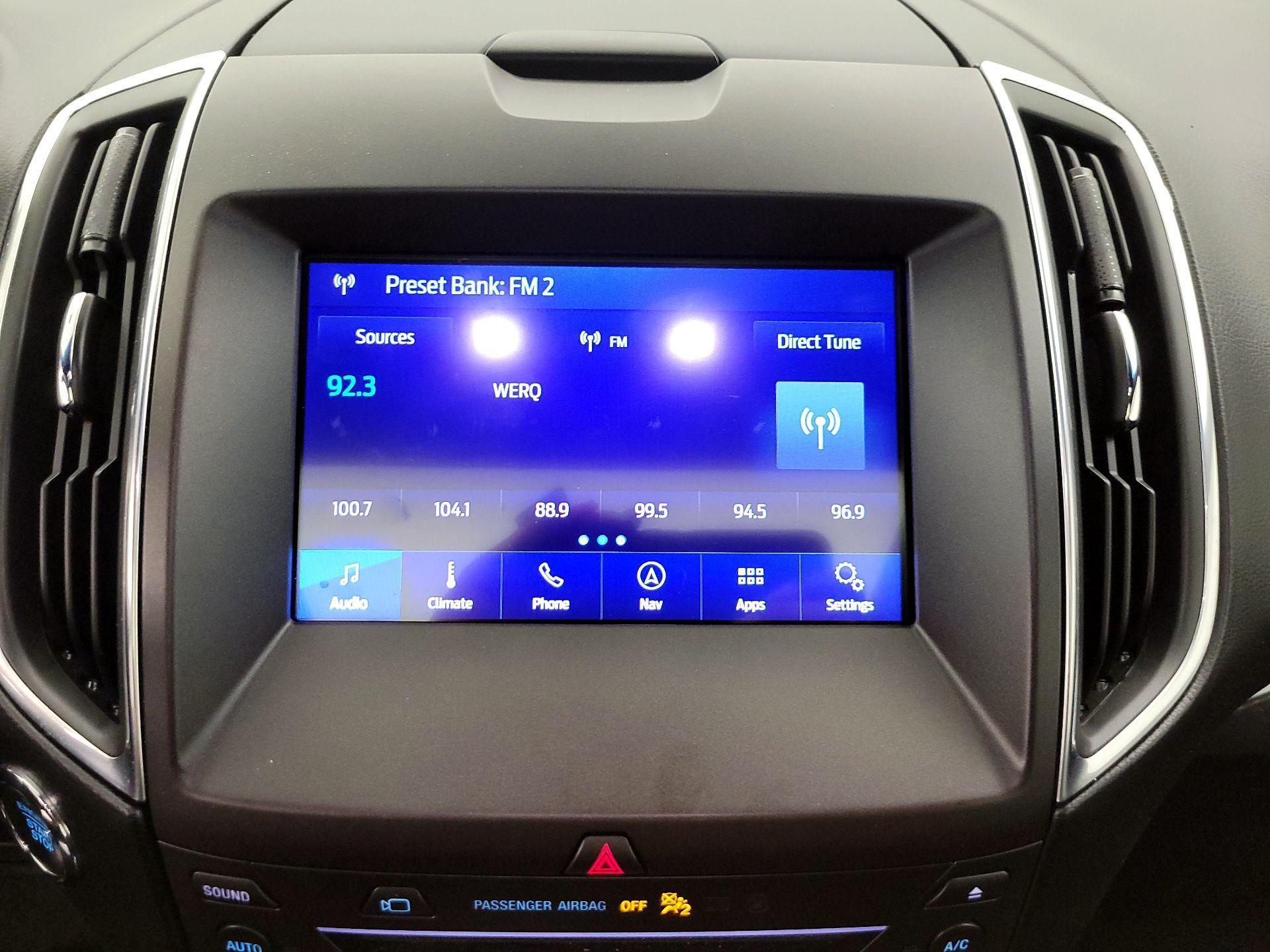 Thumbnail: 2019 Ford Edge - 16