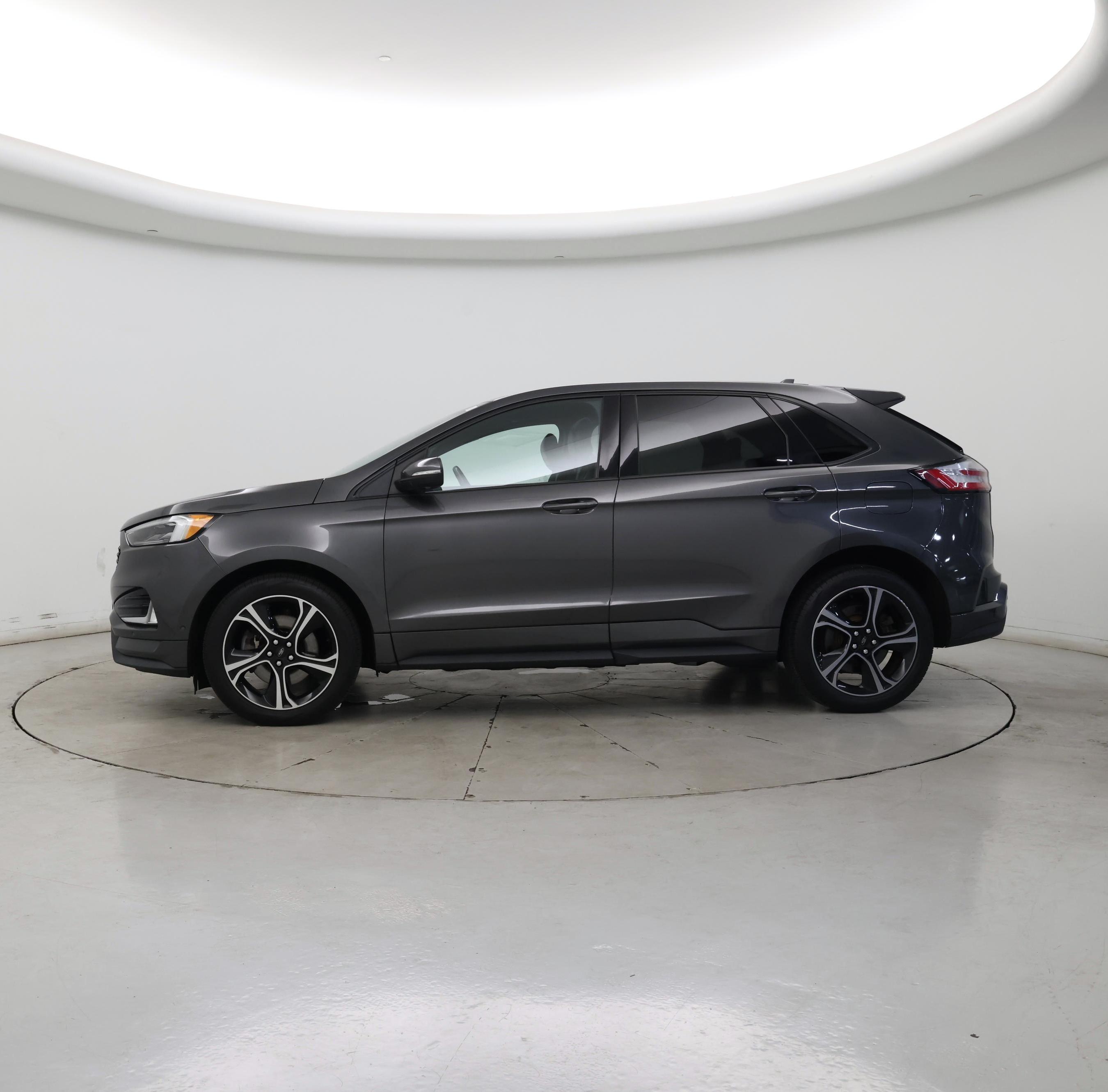 Thumbnail: 2019 Ford Edge - 3