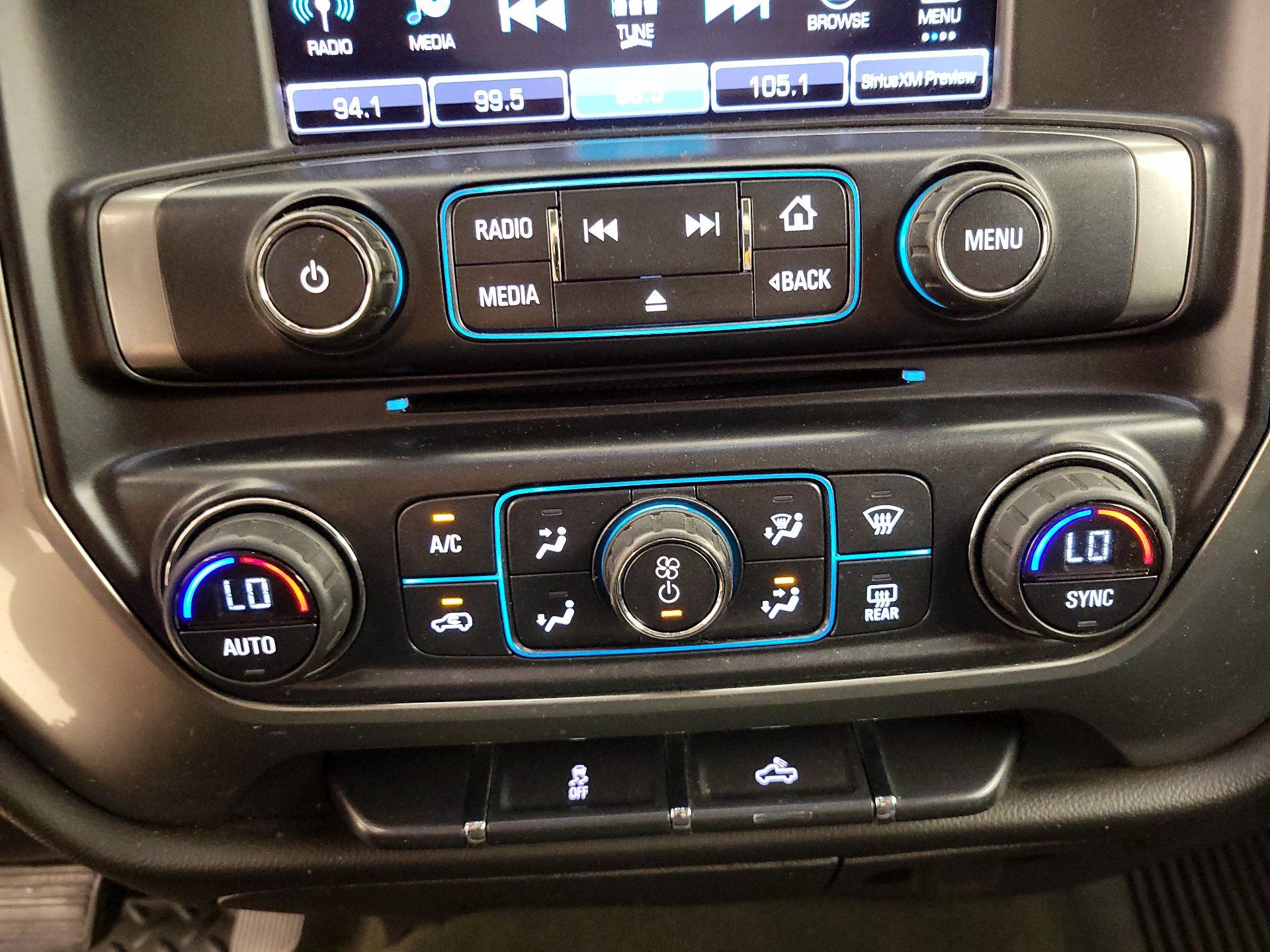 Thumbnail: 2016 Chevrolet Silverado 1500 - 17