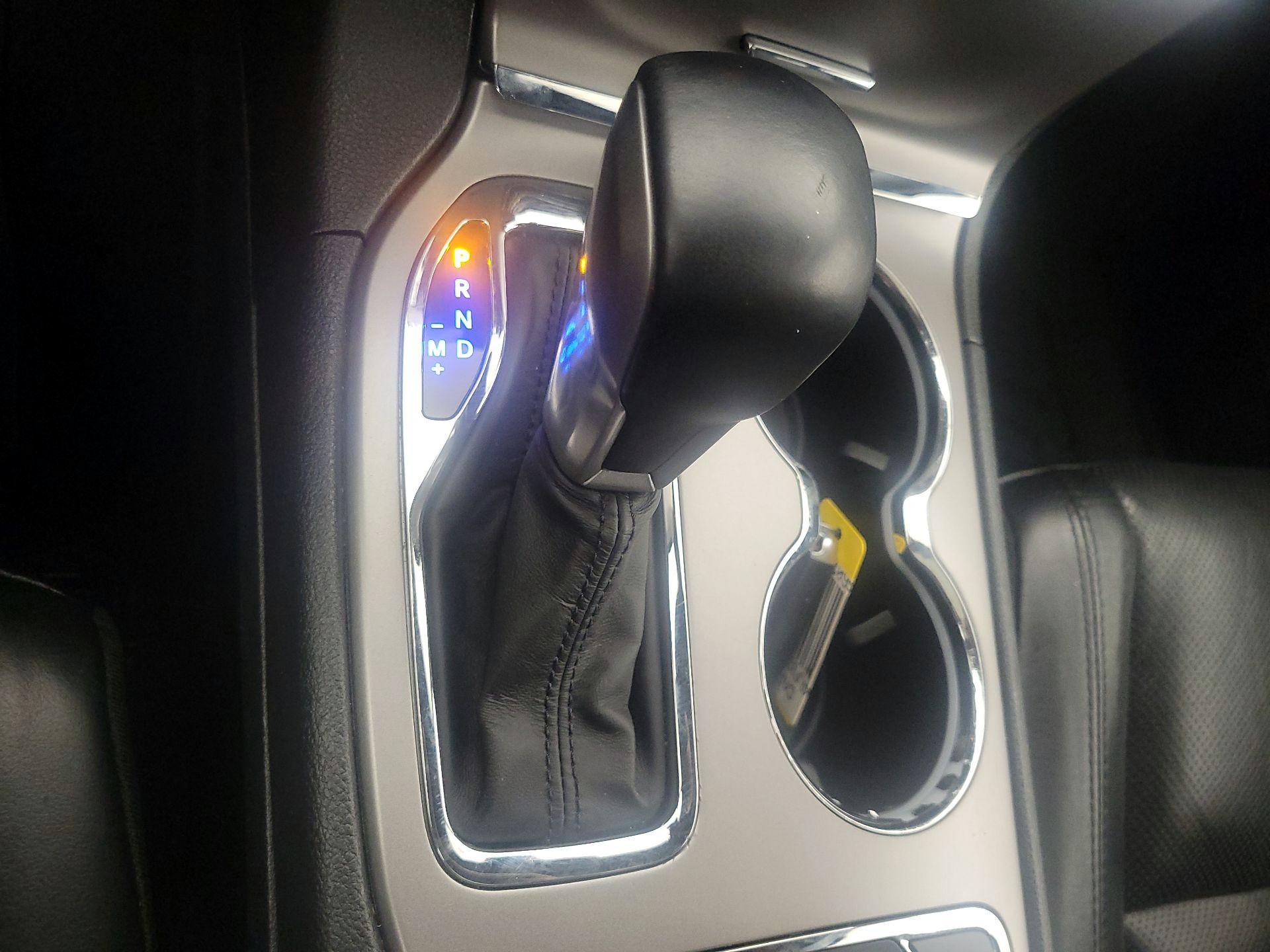 Thumbnail: 2019 Jeep Grand Cherokee - 18