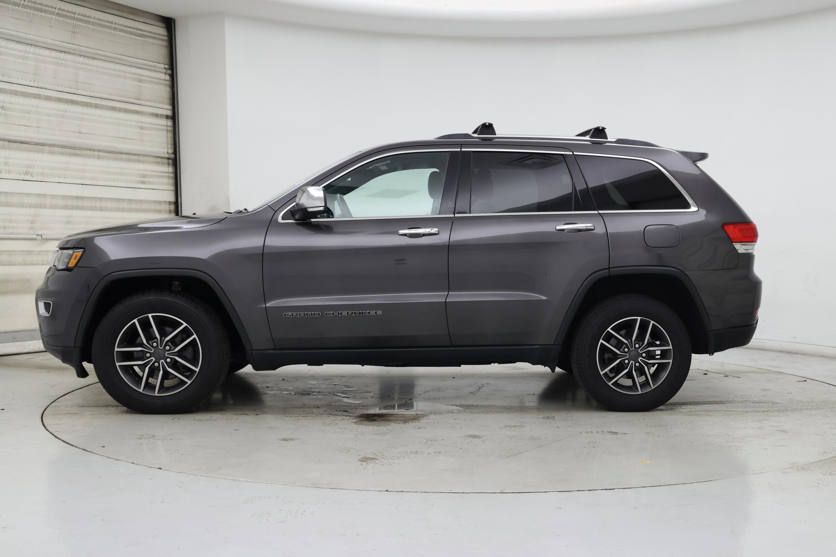 Thumbnail: 2019 Jeep Grand Cherokee - 3