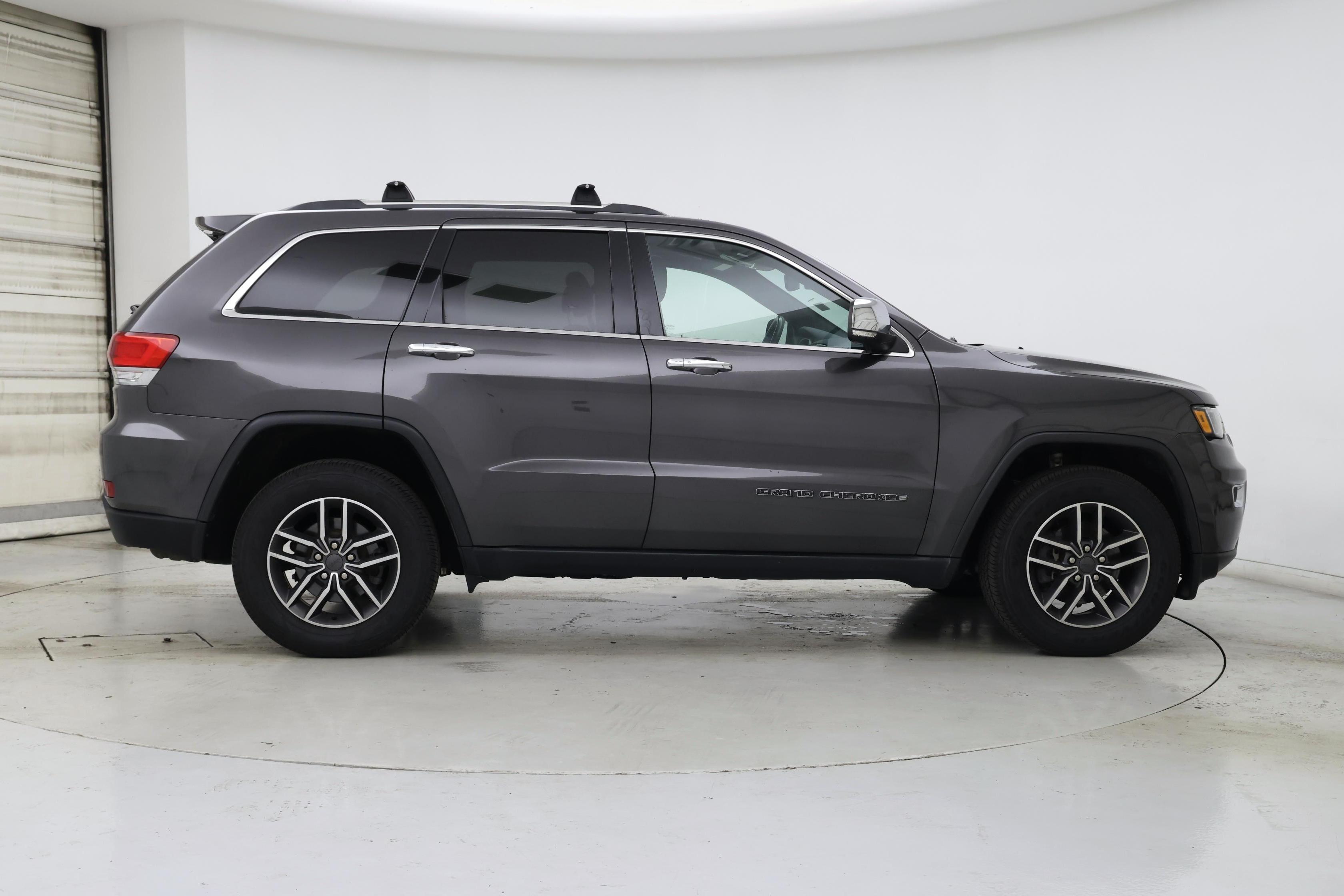 Thumbnail: 2019 Jeep Grand Cherokee - 7