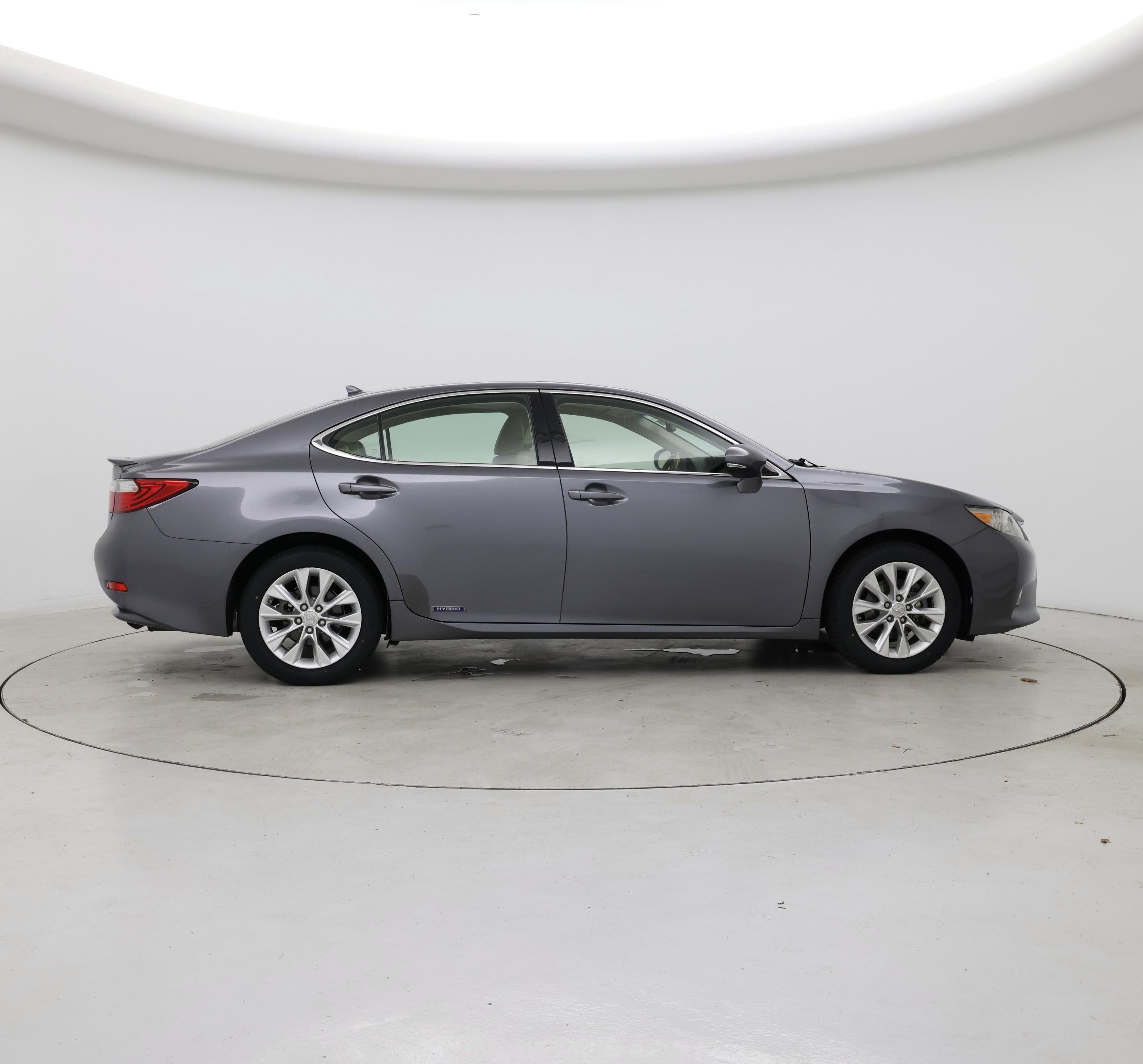 Thumbnail: 2013 Lexus ES - 7