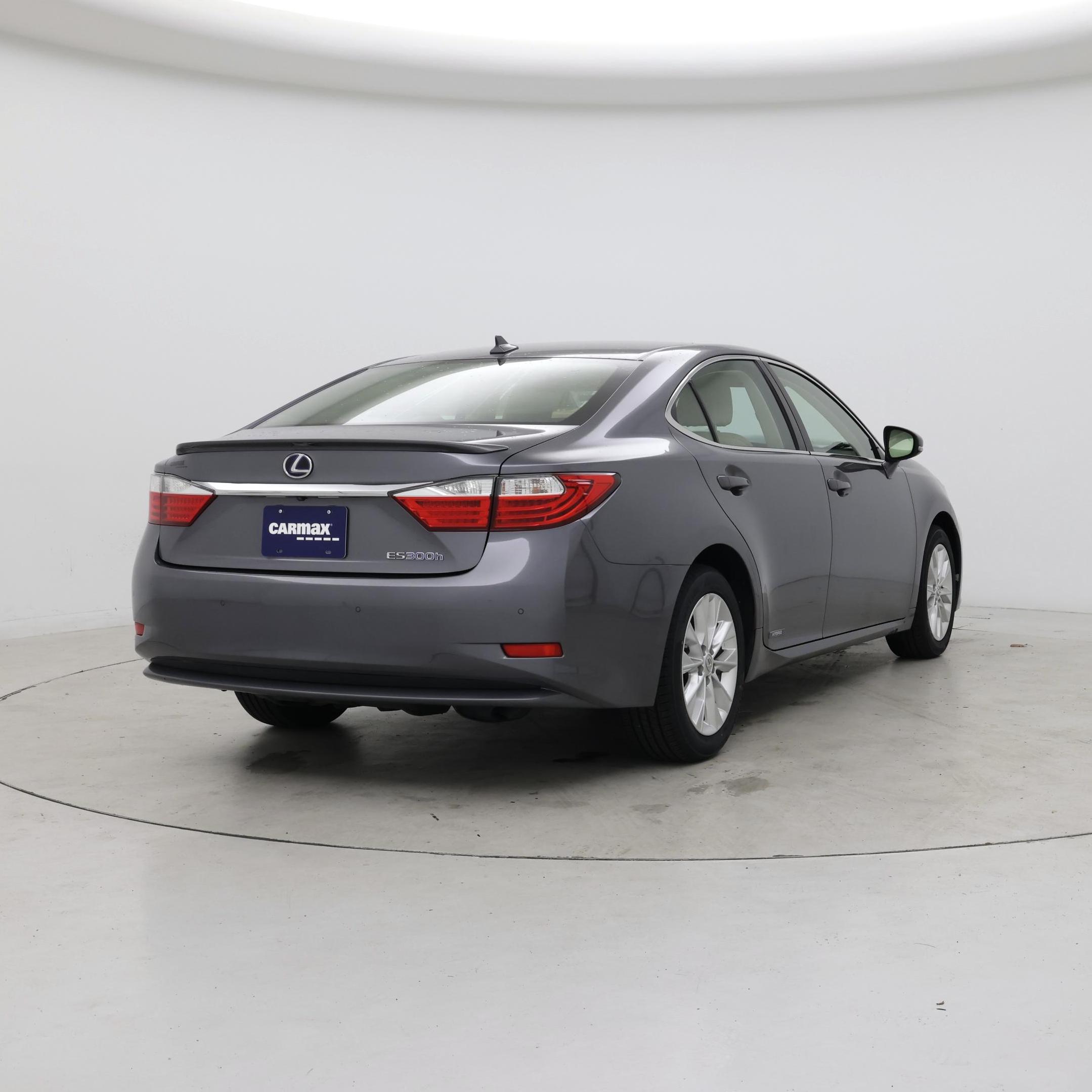 Thumbnail: 2013 Lexus ES - 8