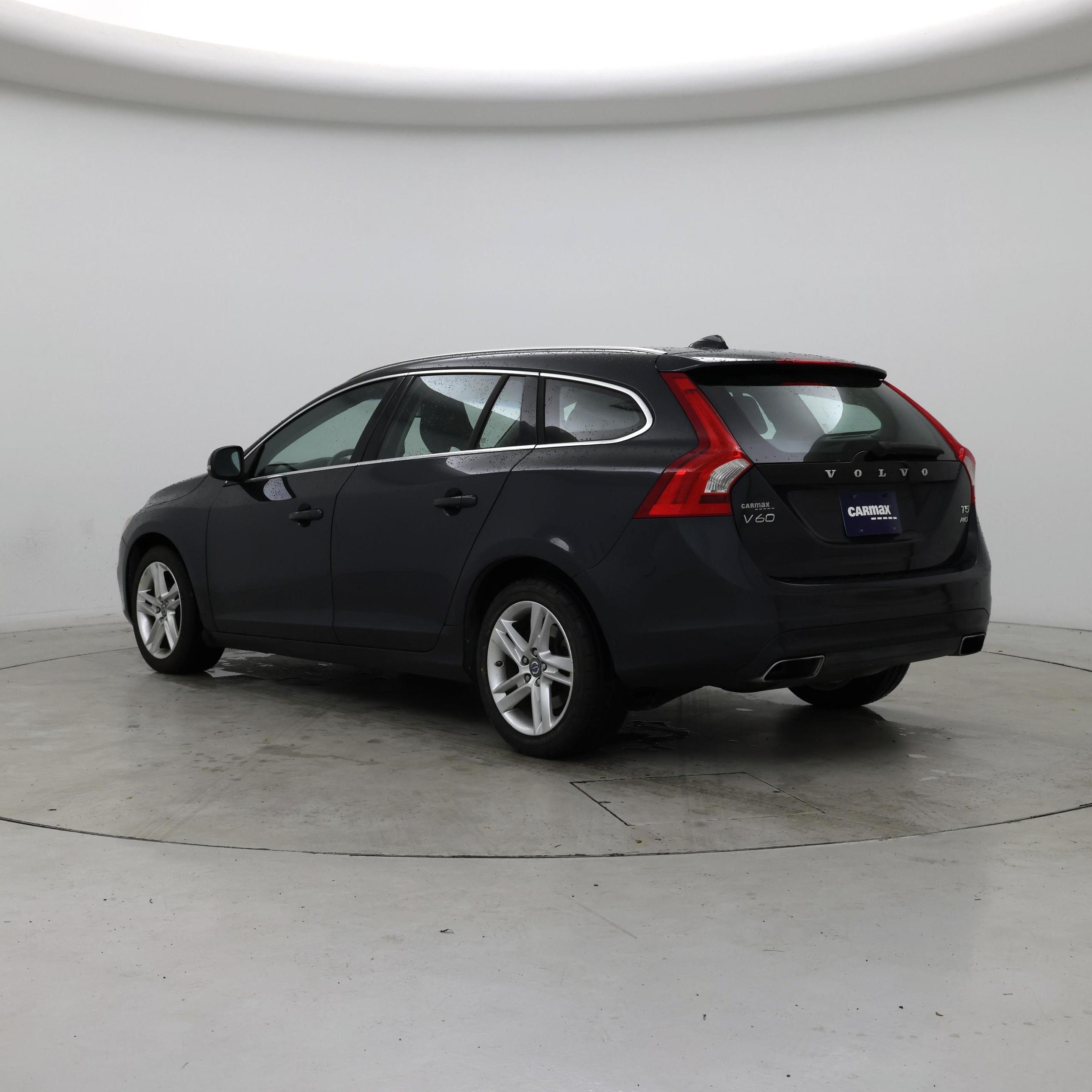 Thumbnail: 2015 Volvo V60 - 2