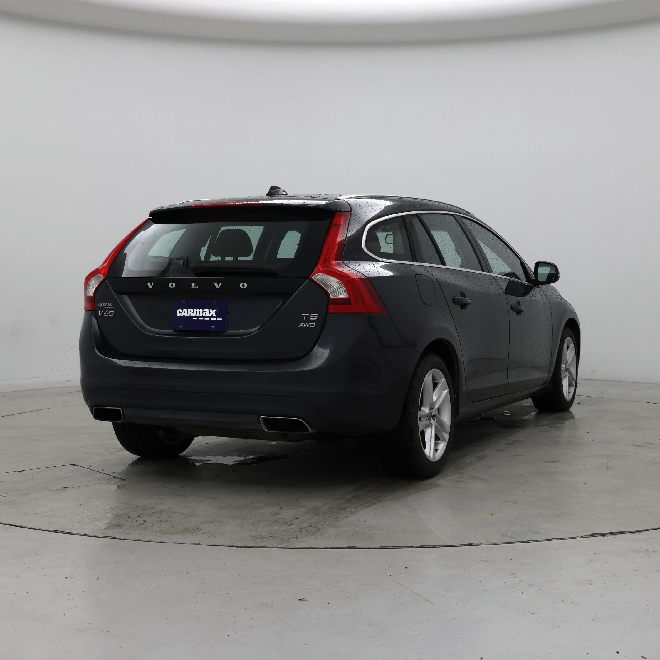 Thumbnail: 2015 Volvo V60 - 8