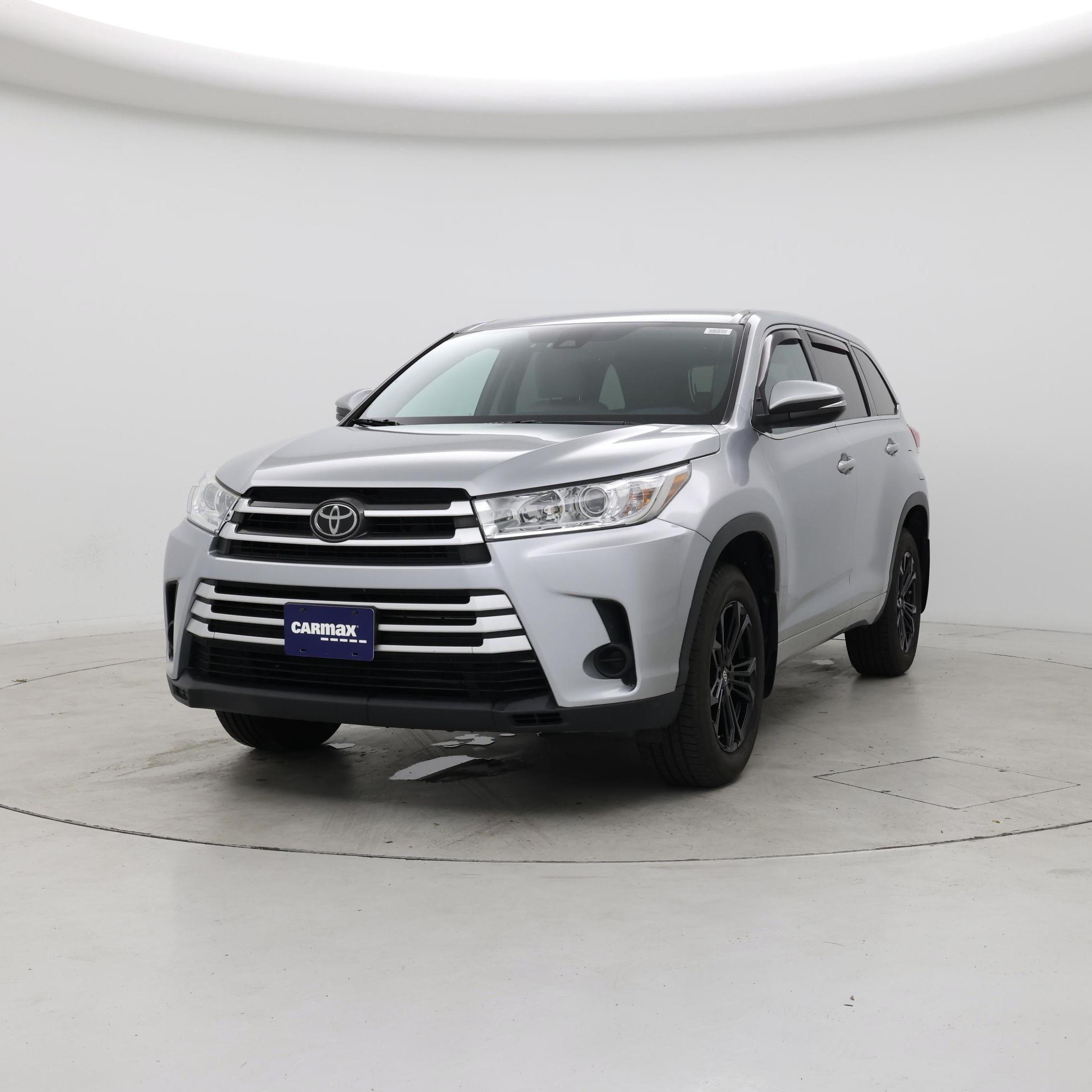 Thumbnail: 2017 Toyota Highlander - 4