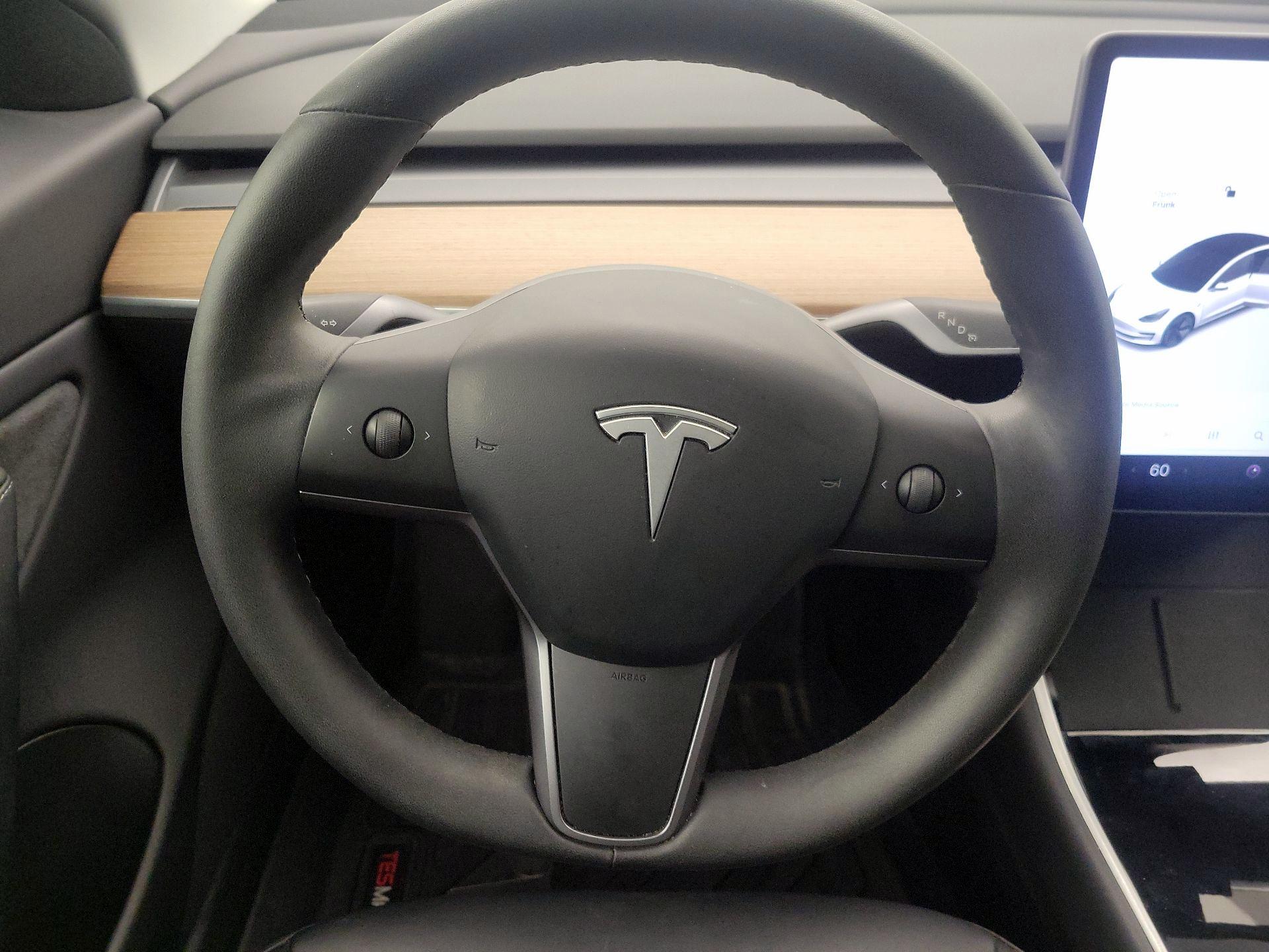 Thumbnail: 2020 Tesla Model 3 - 10