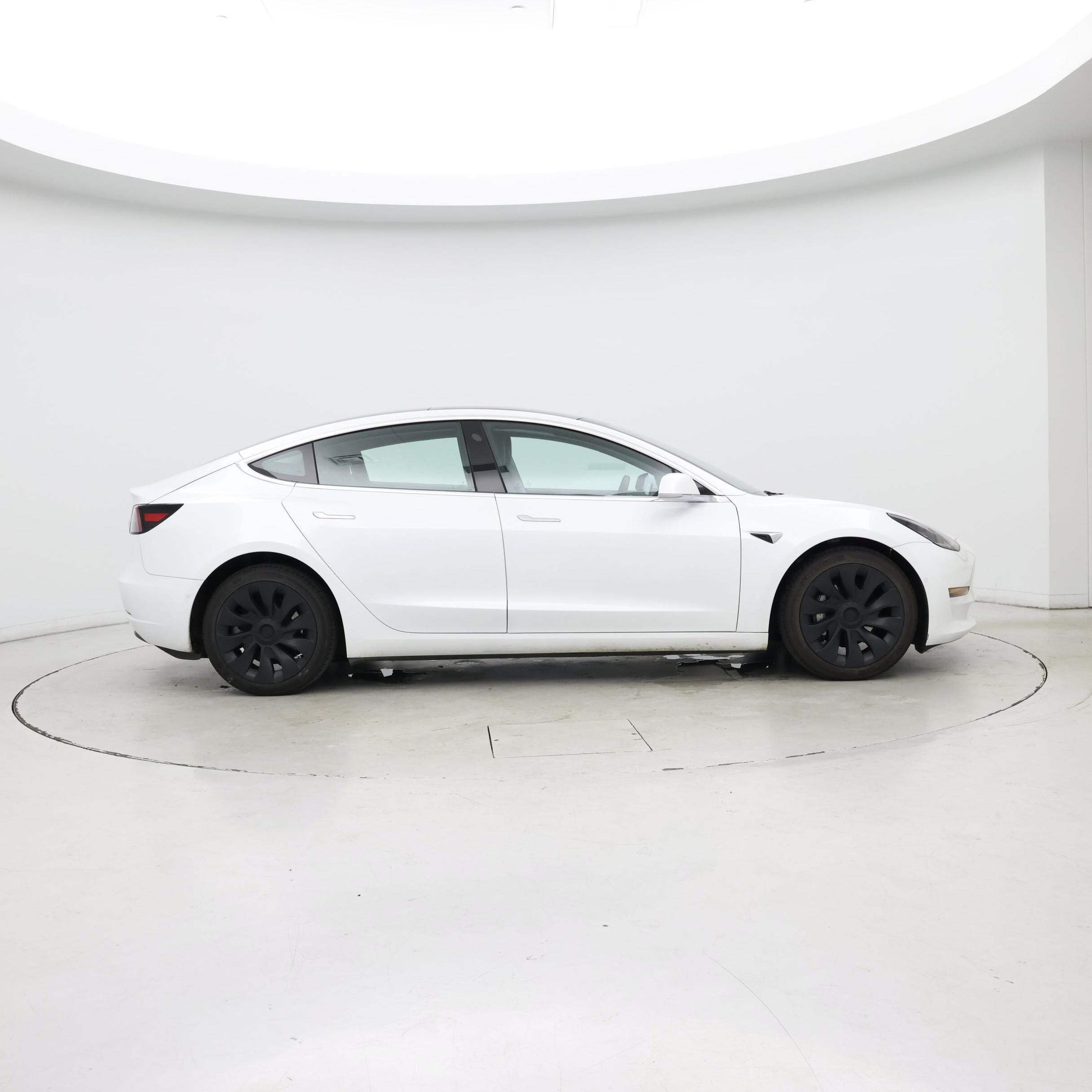 Thumbnail: 2020 Tesla Model 3 - 7