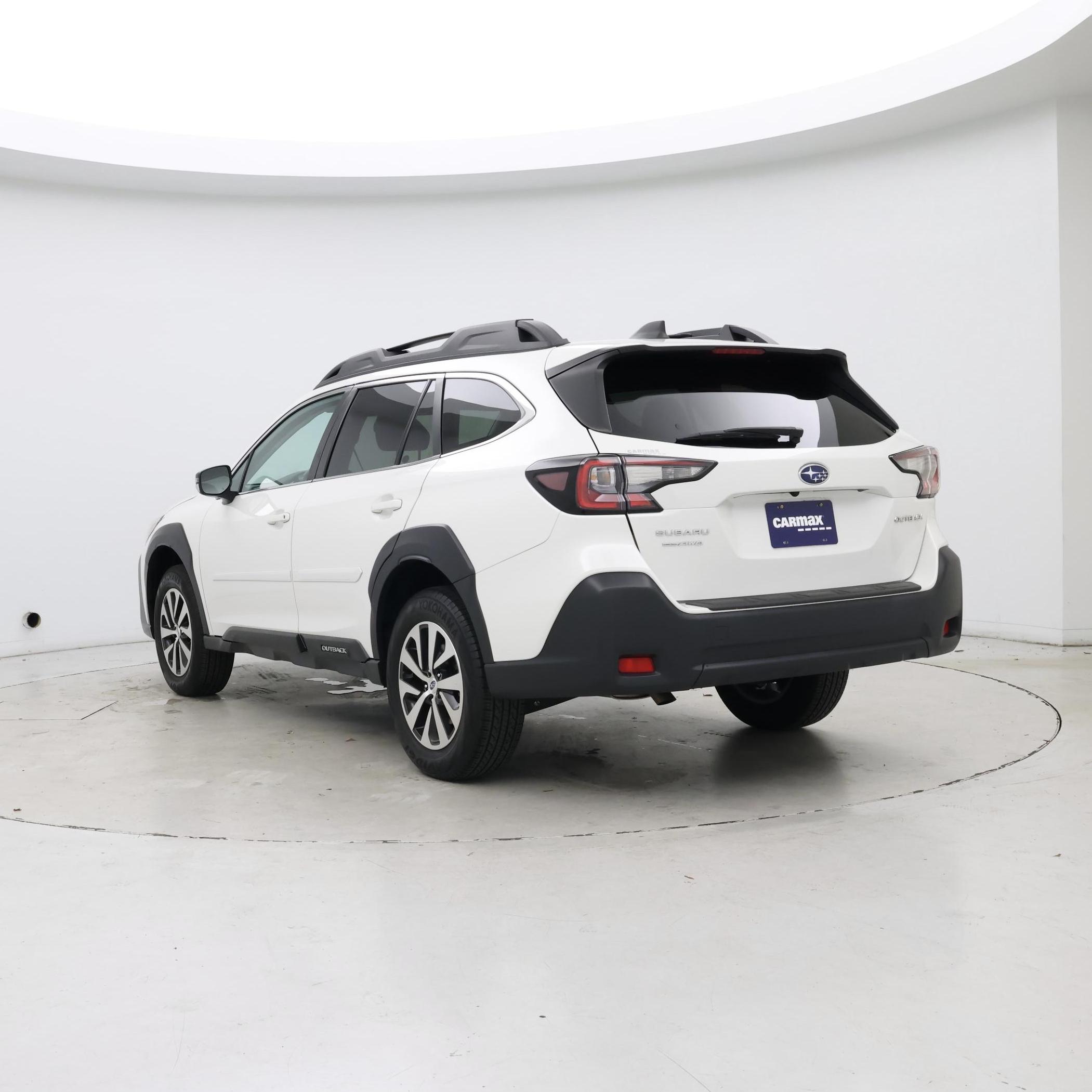 Thumbnail: 2023 Subaru Outback - 2