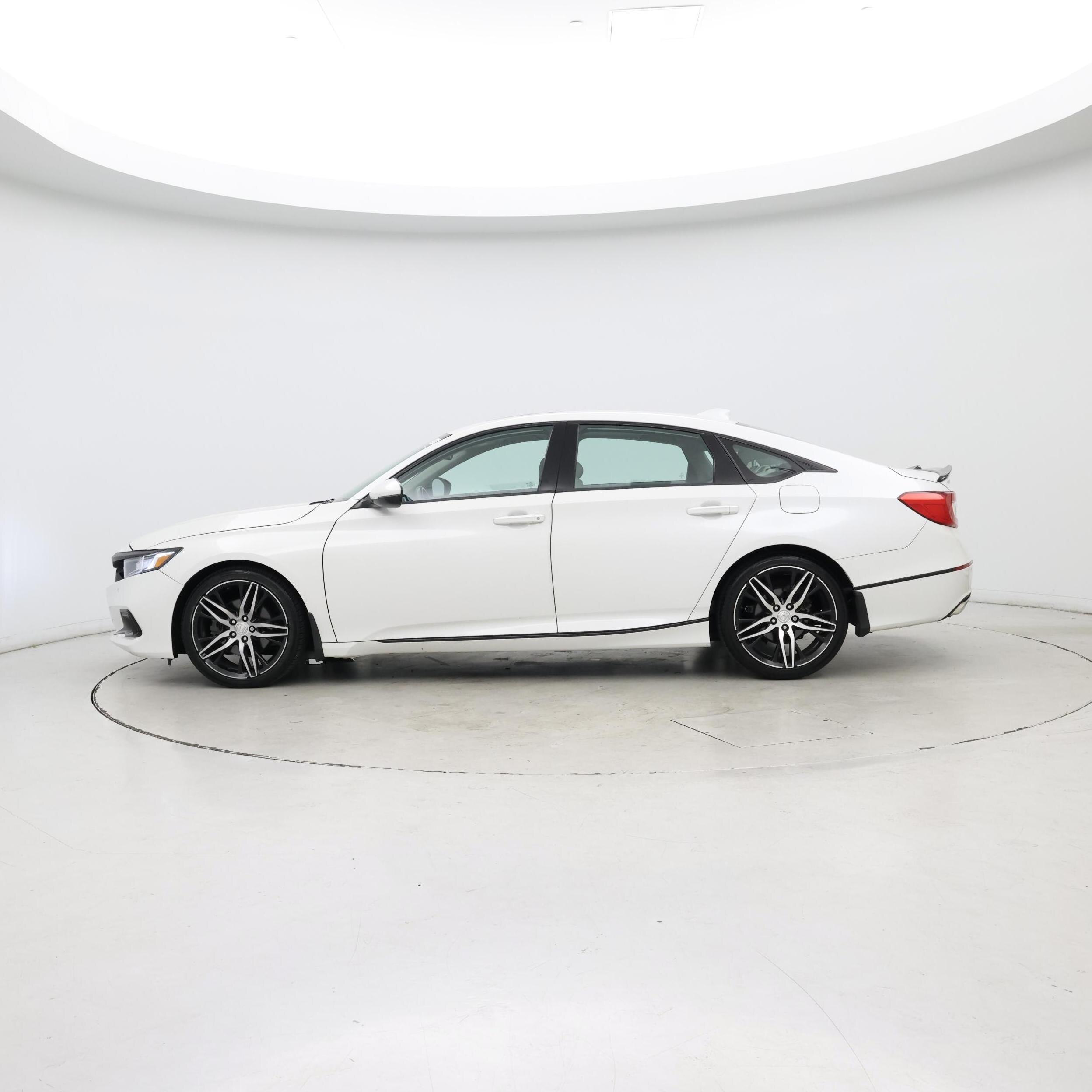 Thumbnail: 2022 Honda Accord - 3