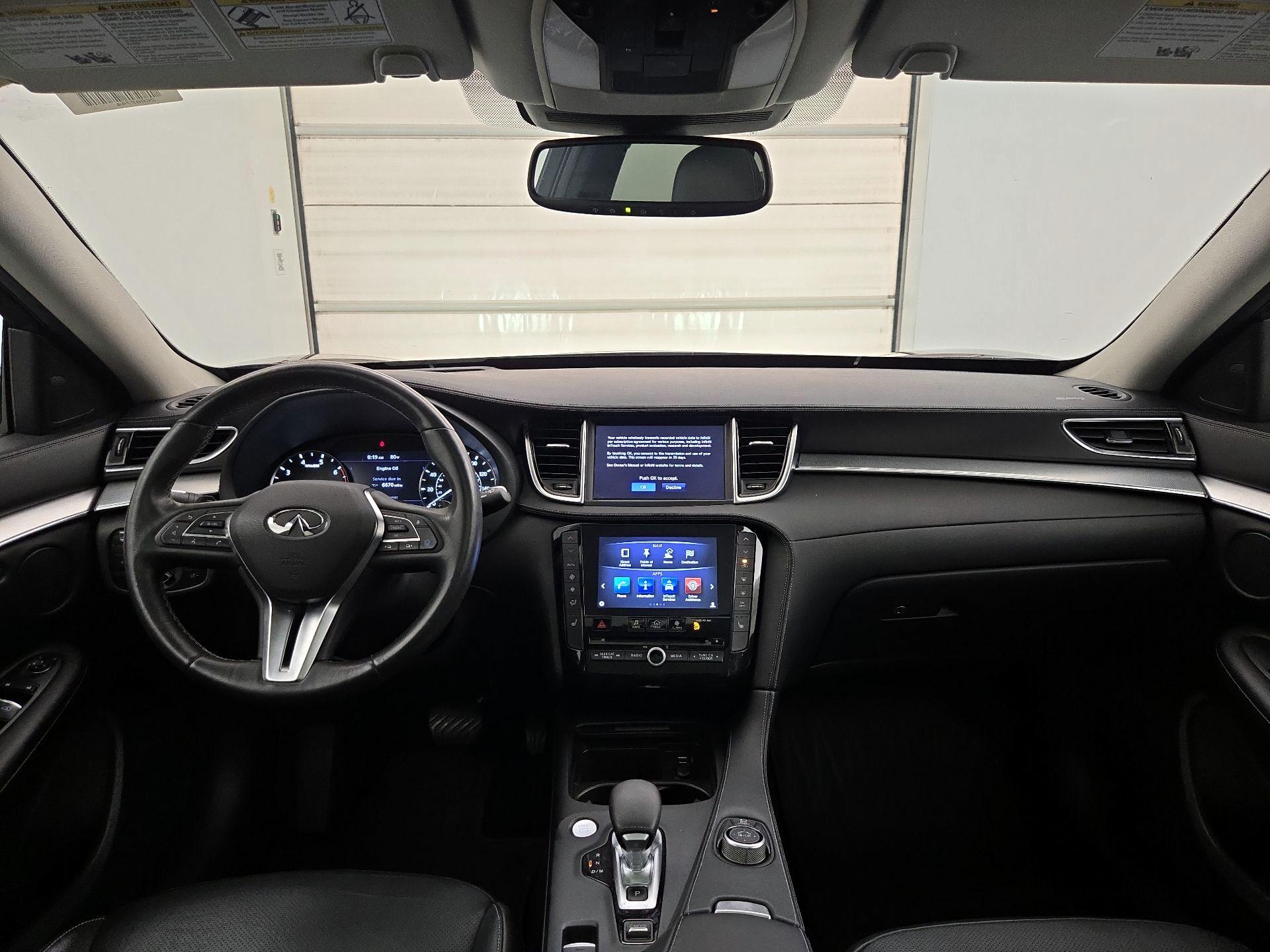 Thumbnail: 2019 INFINITI QX50 - 9