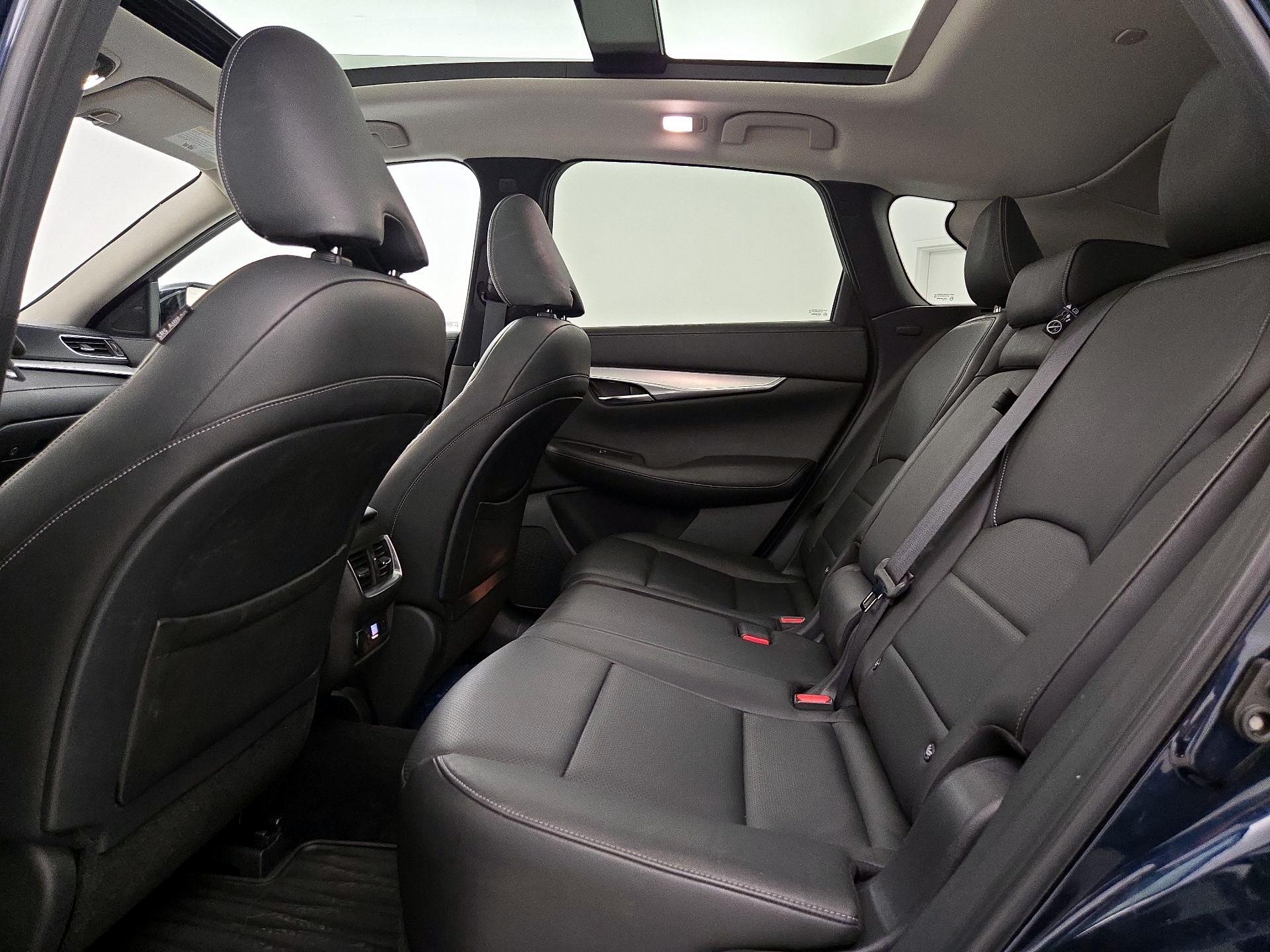 Thumbnail: 2019 INFINITI QX50 - 20