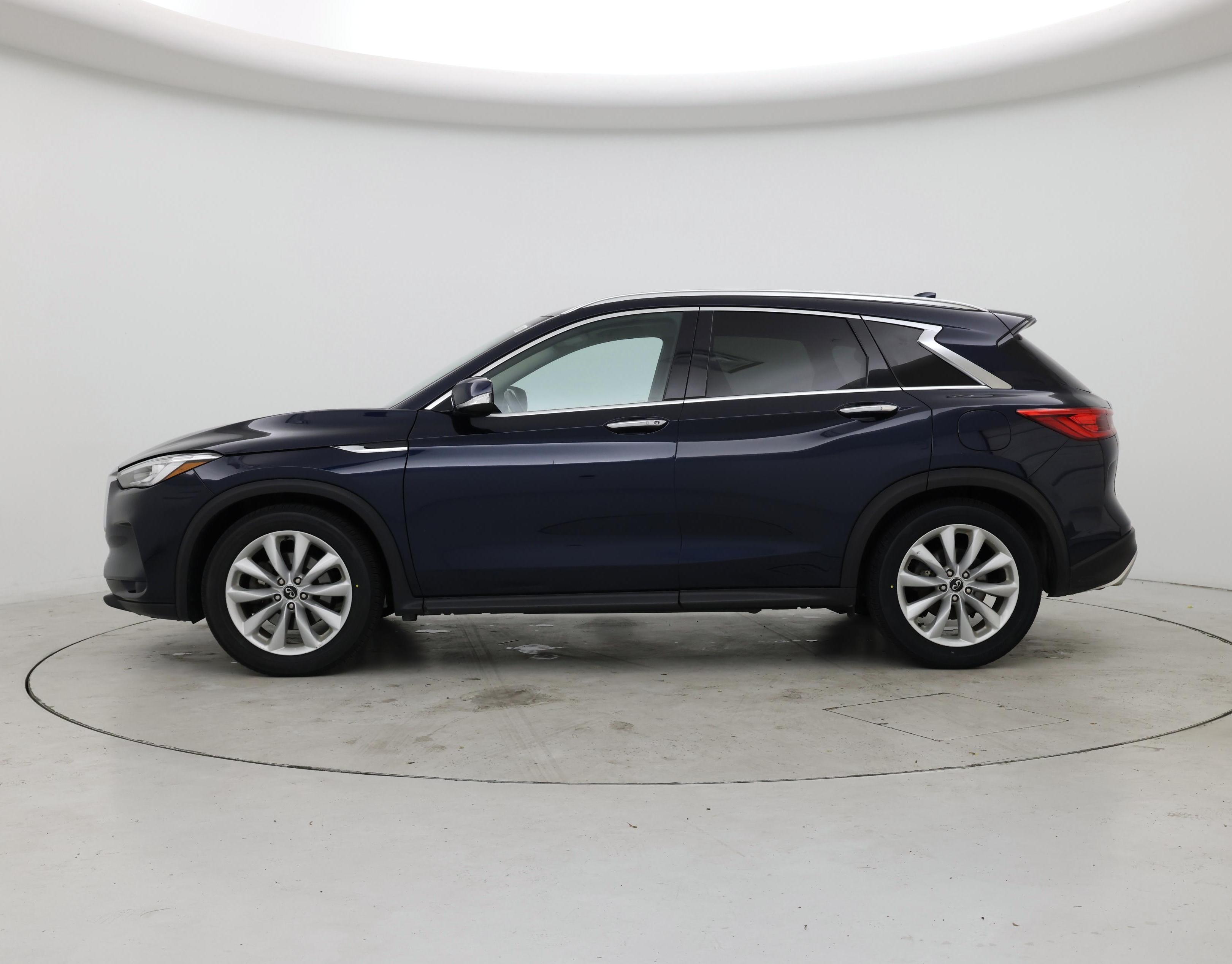 Thumbnail: 2019 INFINITI QX50 - 3