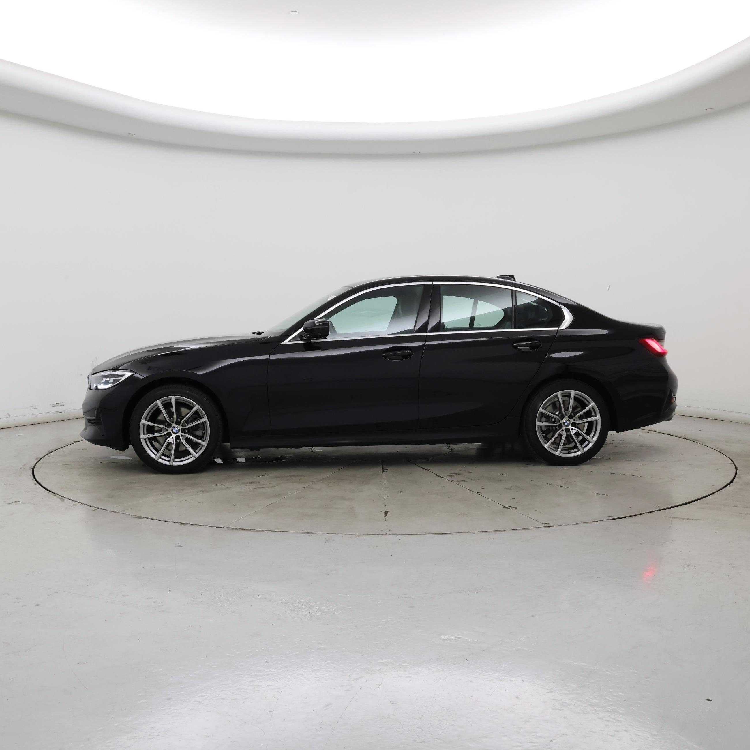 Thumbnail: 2020 BMW 3 Series - 3