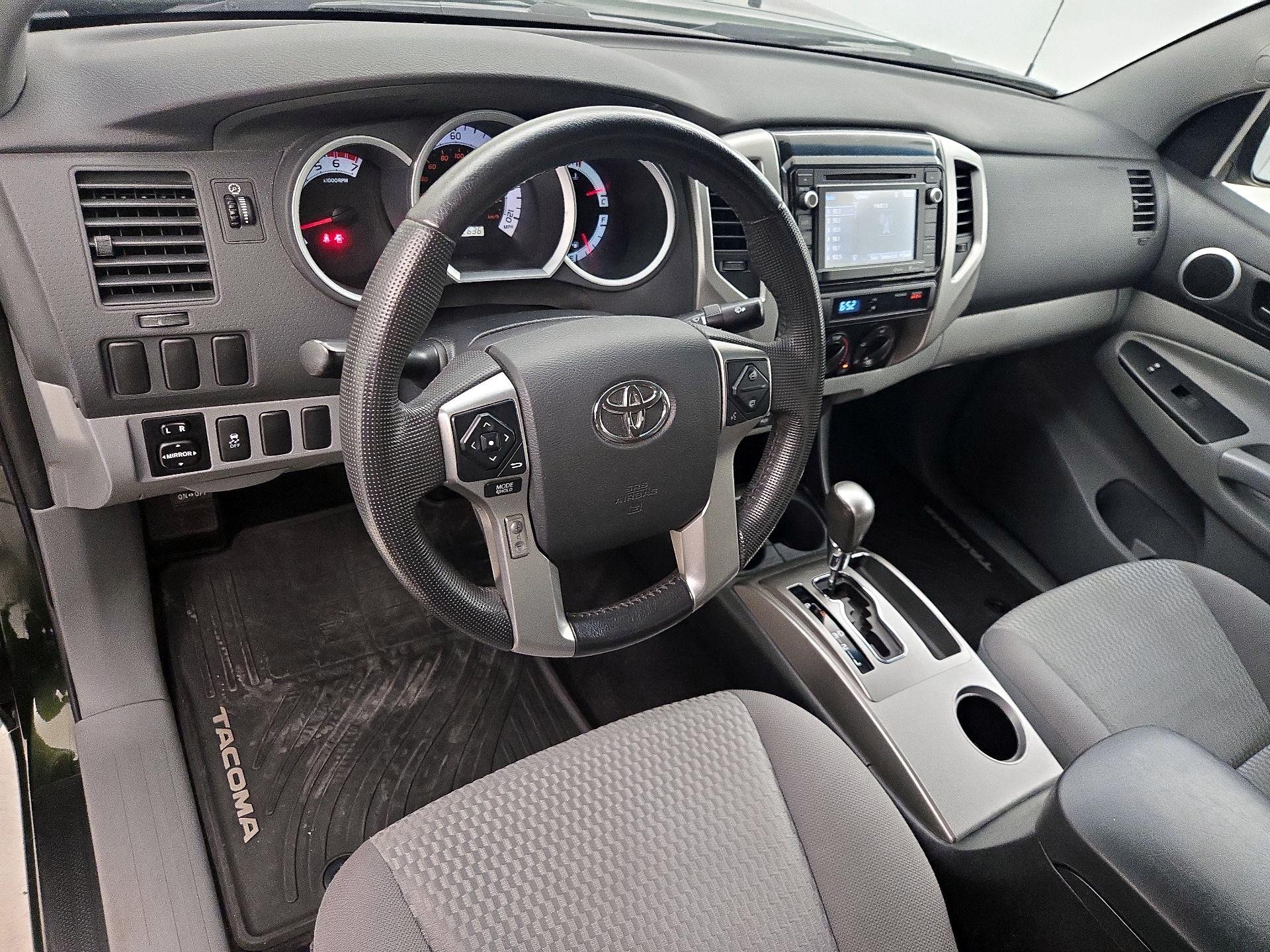 Thumbnail: 2014 Toyota Tacoma - 9