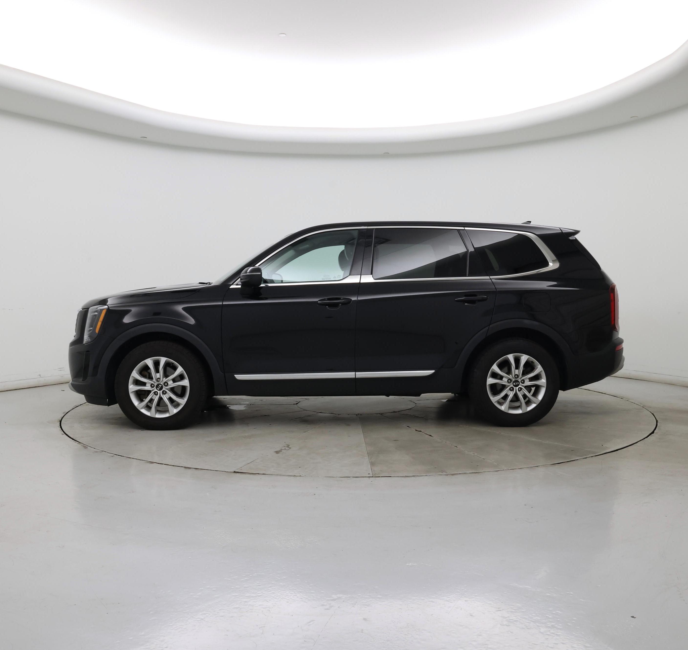 Thumbnail: 2020 Kia Telluride - 3