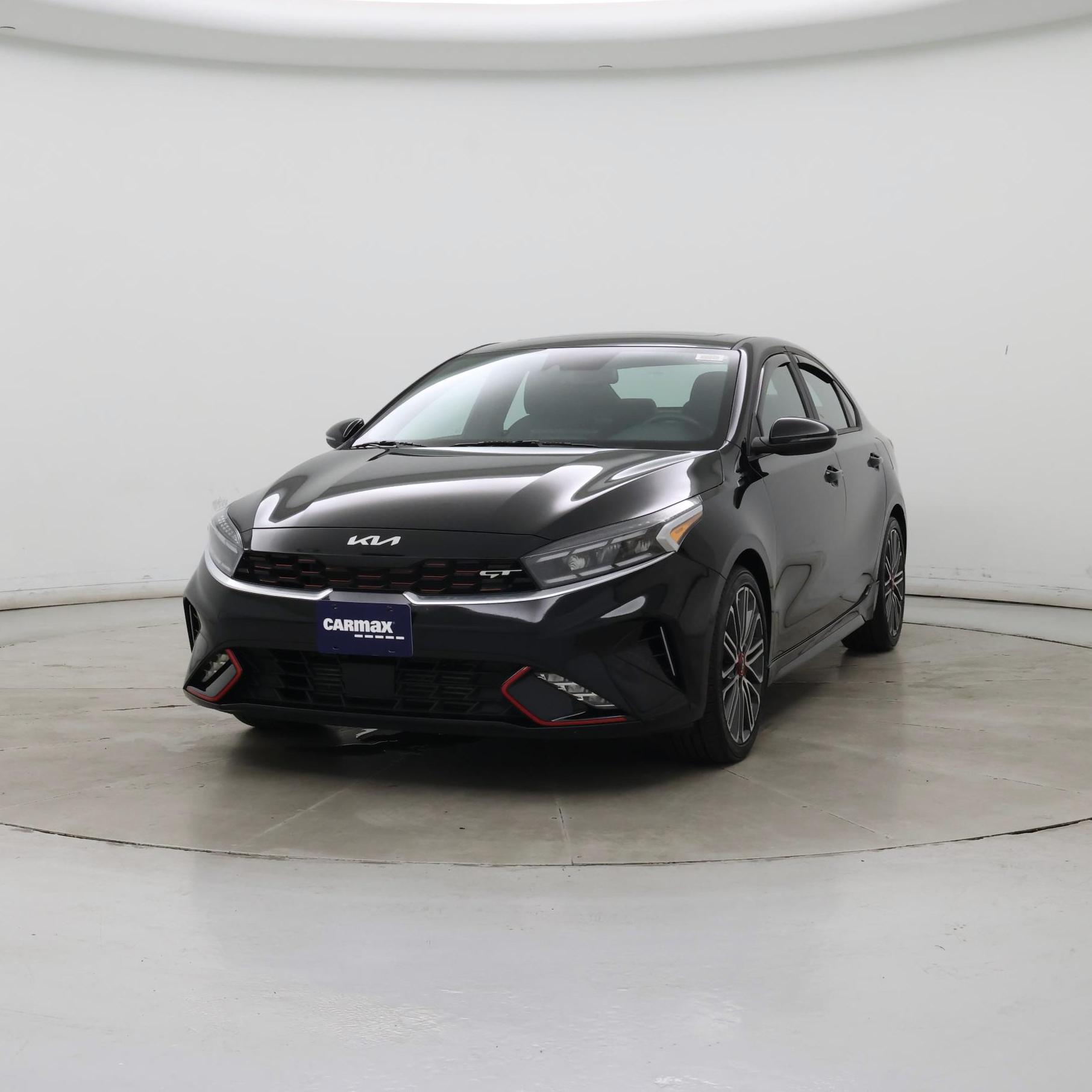 Thumbnail: 2023 Kia Forte - 4