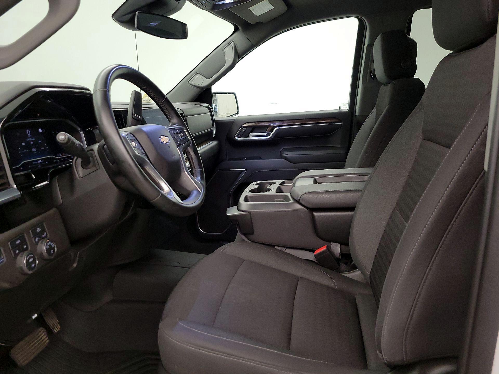 Thumbnail: 2023 Chevrolet Silverado 1500 - 11