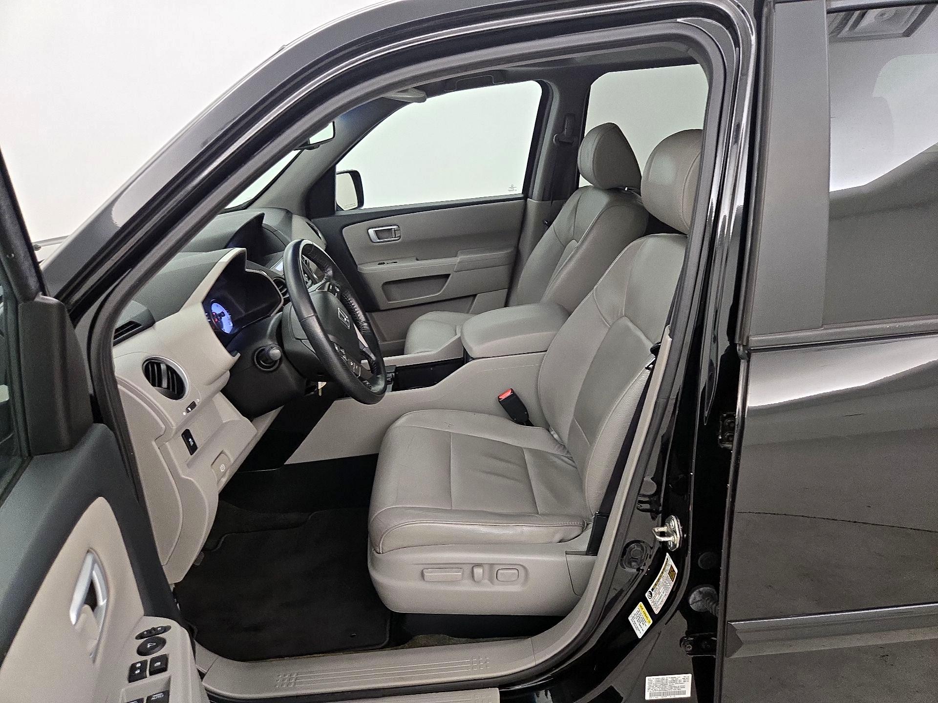 Thumbnail: 2014 Honda Pilot - 11