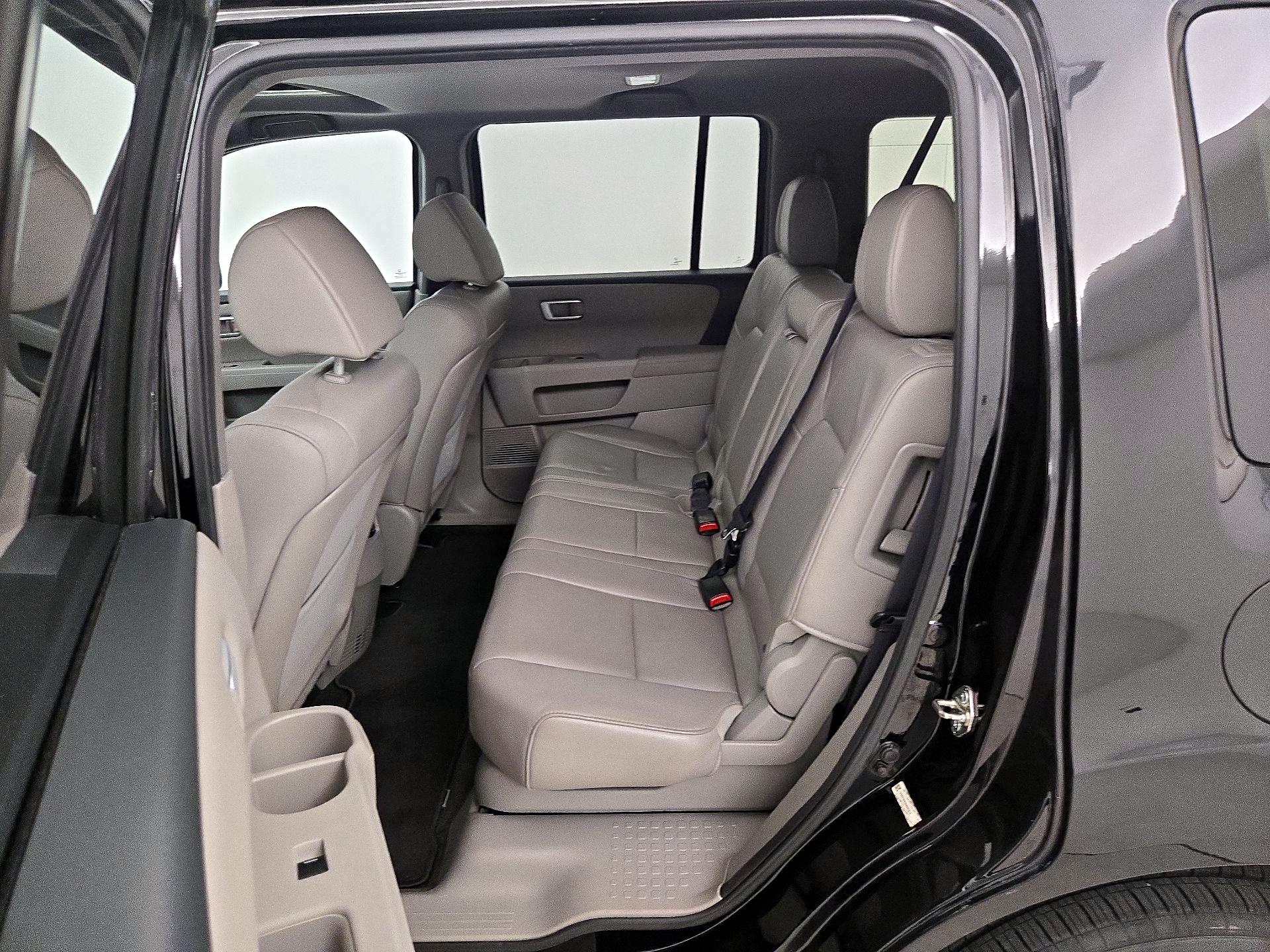 Thumbnail: 2014 Honda Pilot - 20