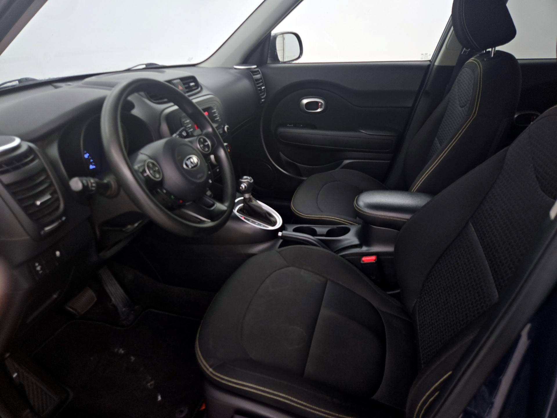 Thumbnail: 2014 Kia Soul - 11
