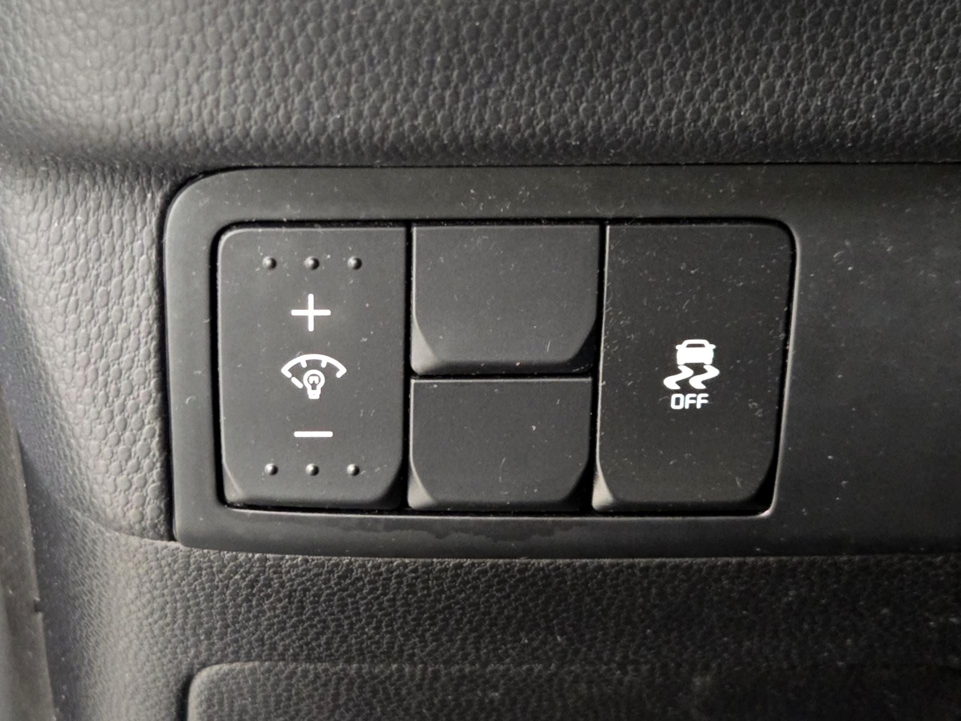 Thumbnail: 2014 Kia Soul - 13