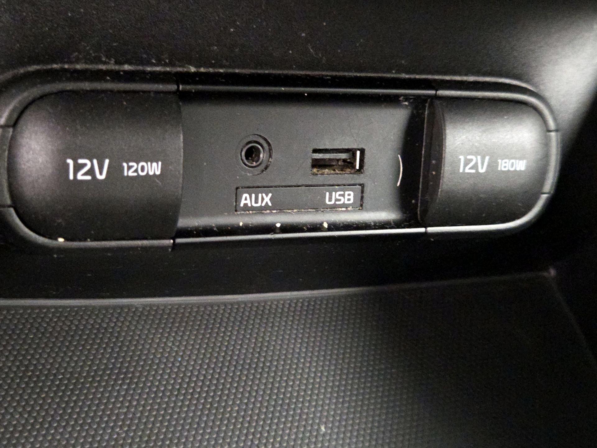Thumbnail: 2014 Kia Soul - 17