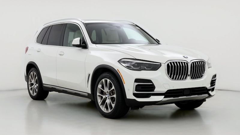 2022 BMW X5 sDrive40i Hero Image