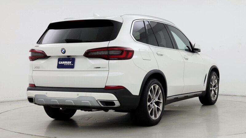 2022 BMW X5 sDrive40i 8