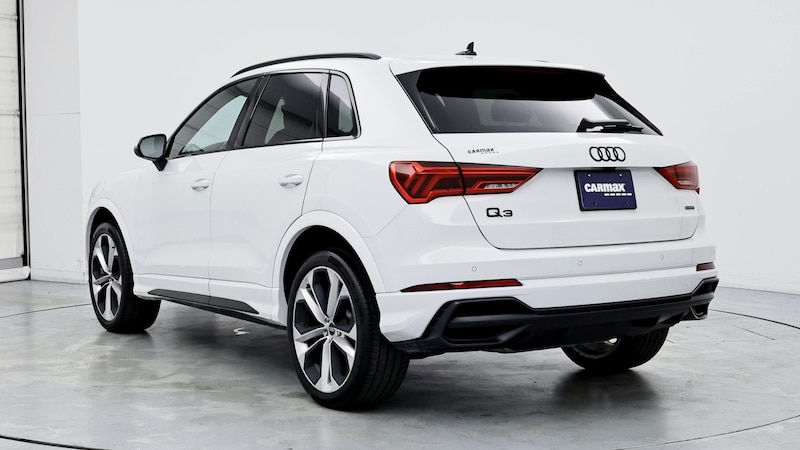 2021 Audi Q3 Premium 2