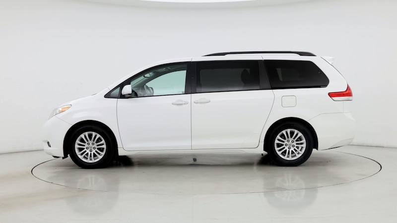 2014 Toyota Sienna XLE 3