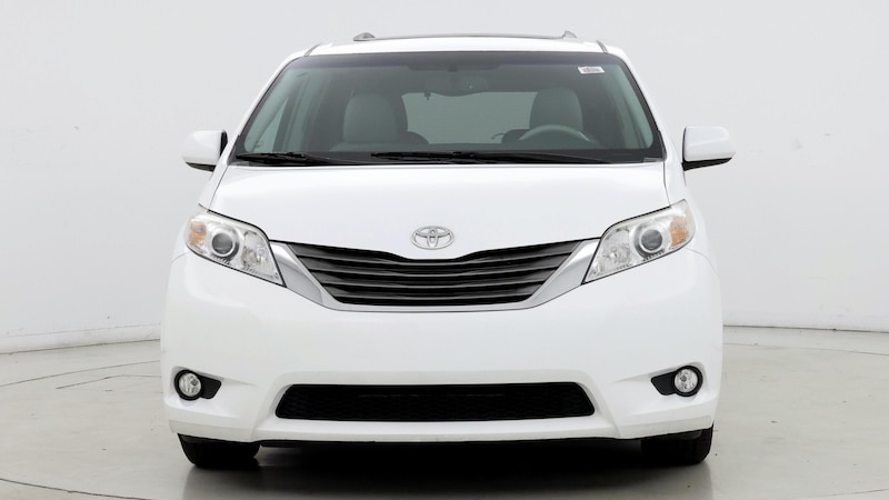 2014 Toyota Sienna XLE 5