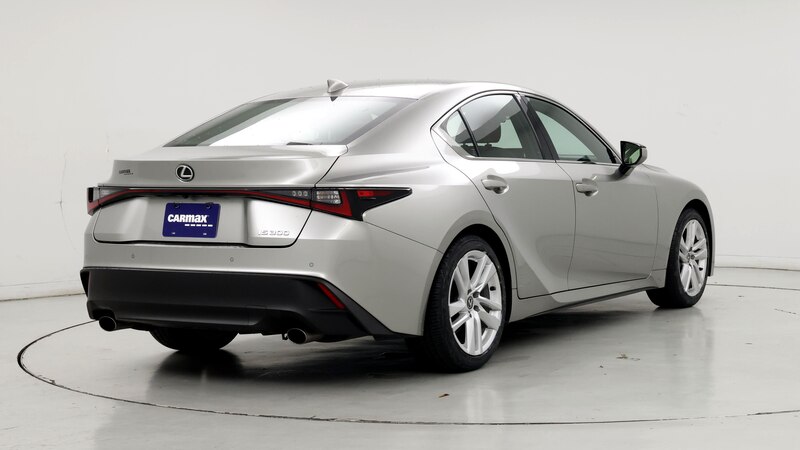 2023 Lexus IS 300 8