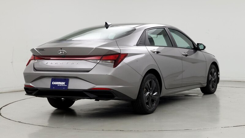 2021 Hyundai Elantra SEL 8