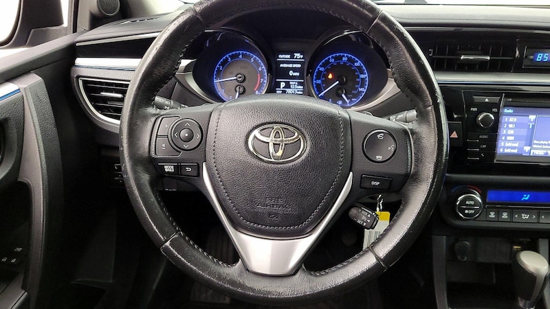 2014 Toyota Corolla S 10