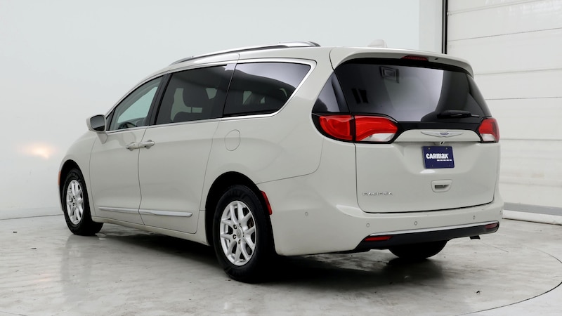 2020 Chrysler Pacifica Touring L 2