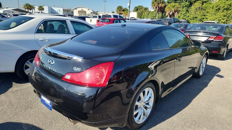 2014 INFINITI Q60 Journey 3