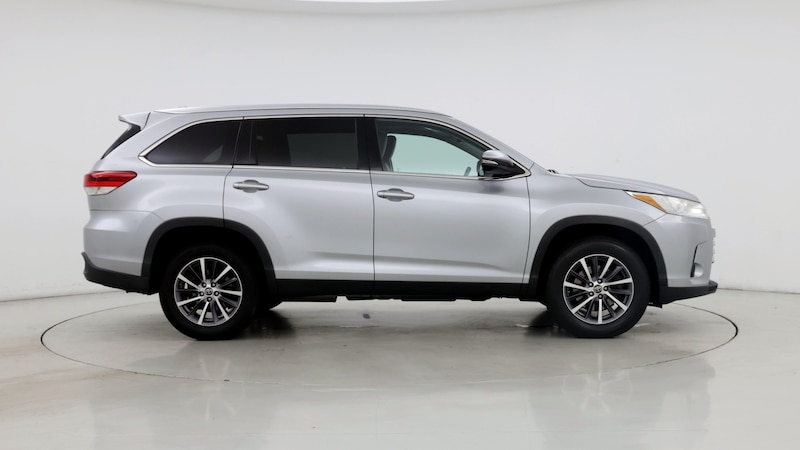 2019 Toyota Highlander XLE 7