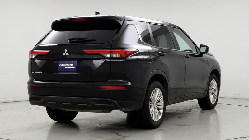 2022 Mitsubishi Outlander ES 8