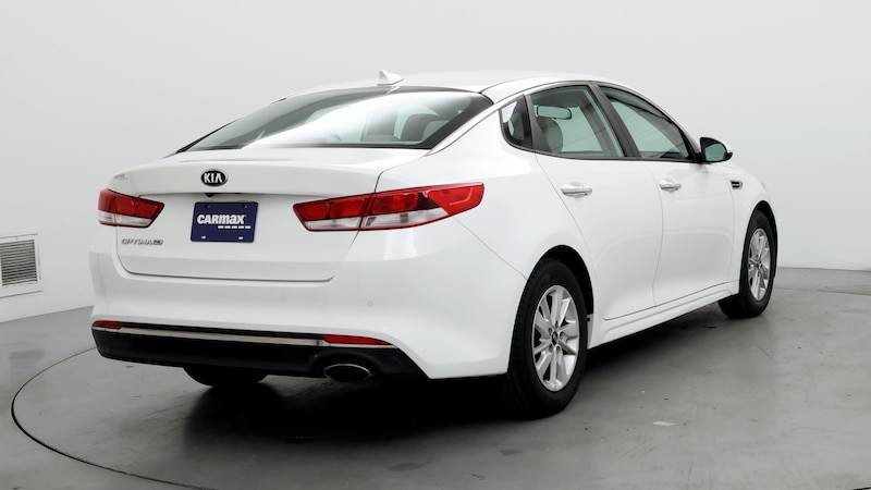 2018 Kia Optima LX 8