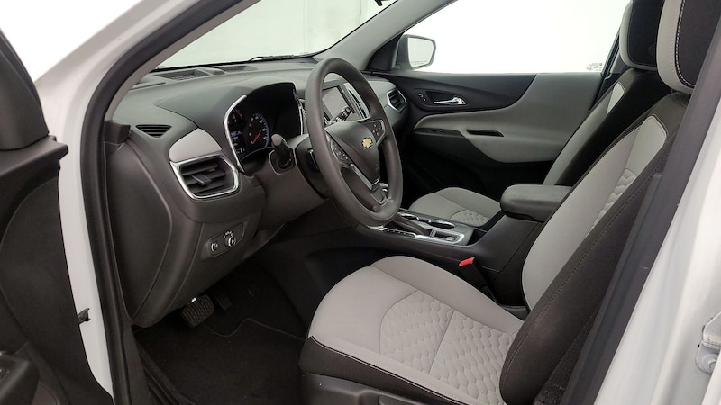 2020 Chevrolet Equinox LS 11