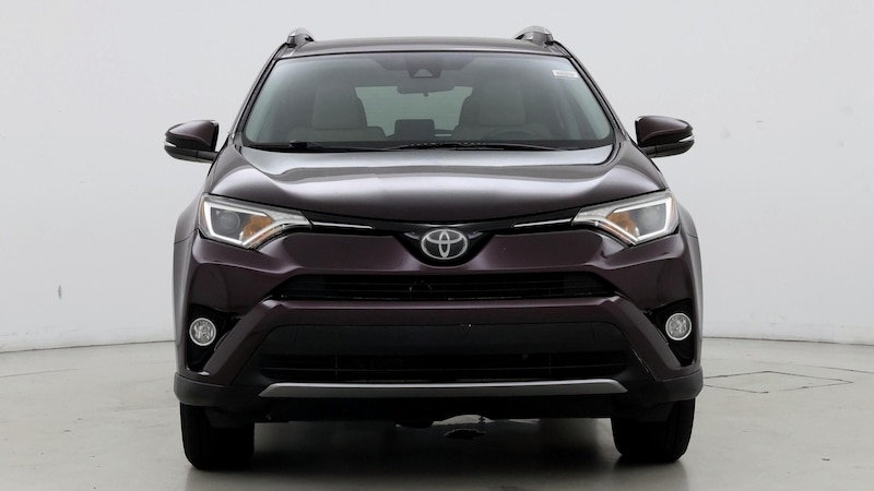 2017 Toyota RAV4 XLE 5