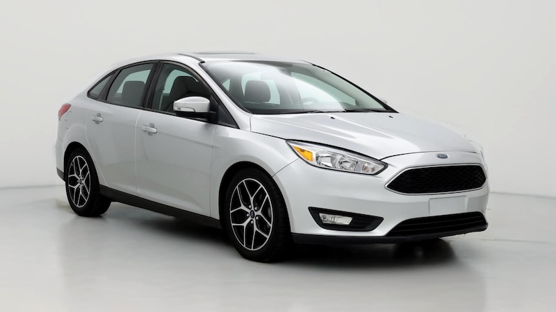 2017 Ford Focus SEL Hero Image