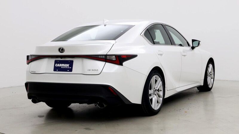 2022 Lexus IS 300 8