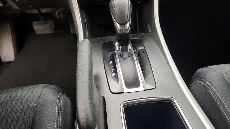 2013 Honda Accord Sport 17