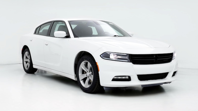 2017 Dodge Charger SXT Hero Image