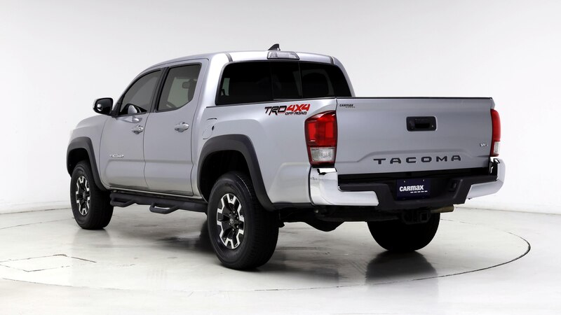 2017 Toyota Tacoma TRD Off-Road 2