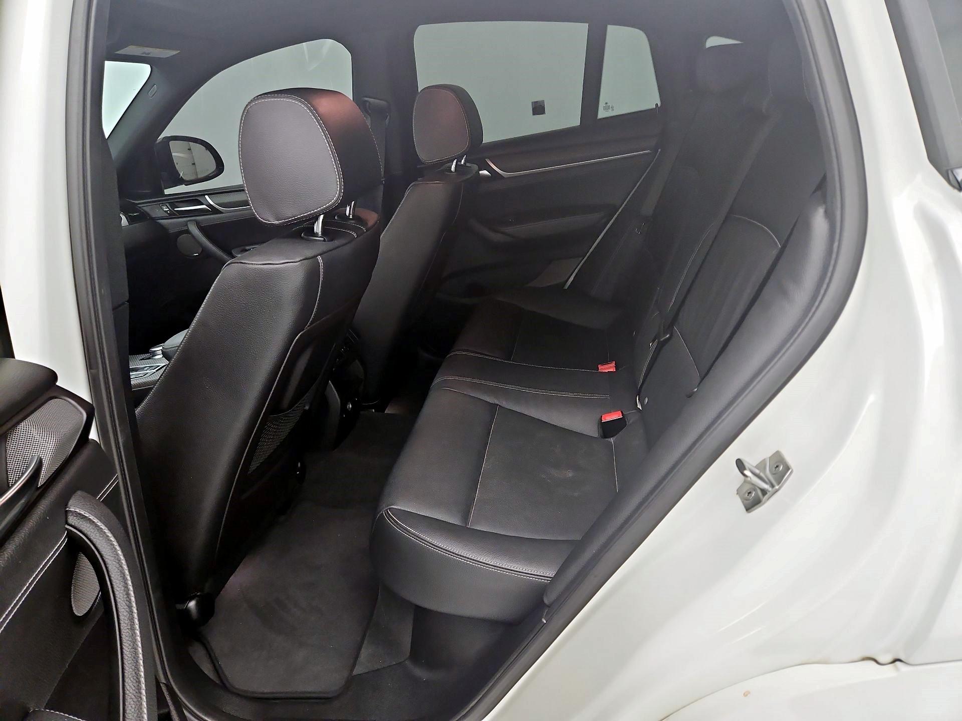 Thumbnail: 2017 BMW X4 - 20