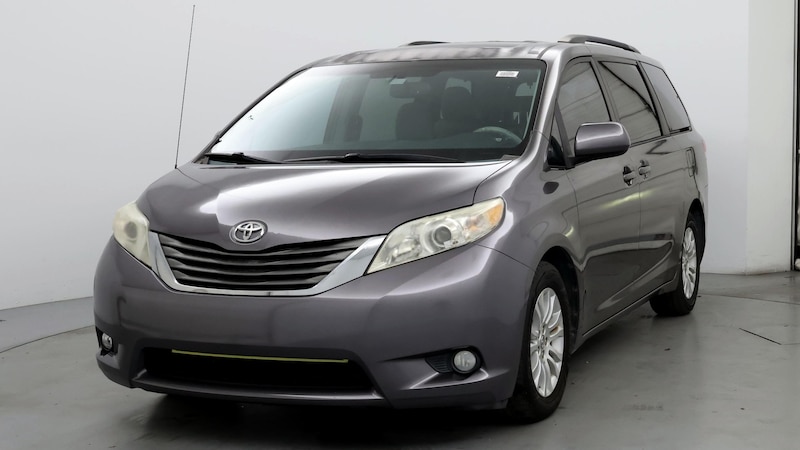 2013 Toyota Sienna XLE 4